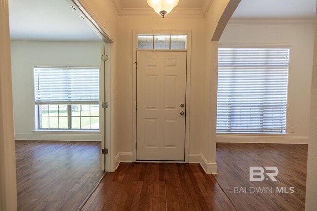 Building Photo - 101 Normandy St