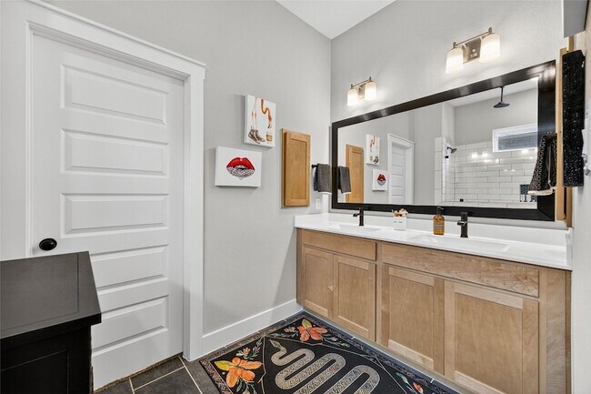 Building Photo - 18403 Vivacious Ln