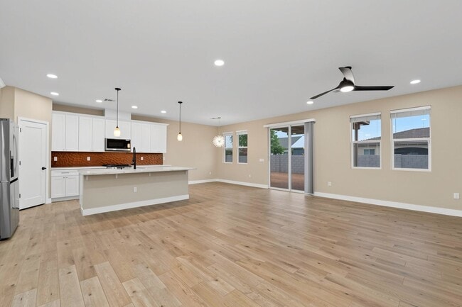 Building Photo - NO HOA! 2024 Build w/ RV Gate, Quartz Kitchen & 4 Spacious Bedrooms