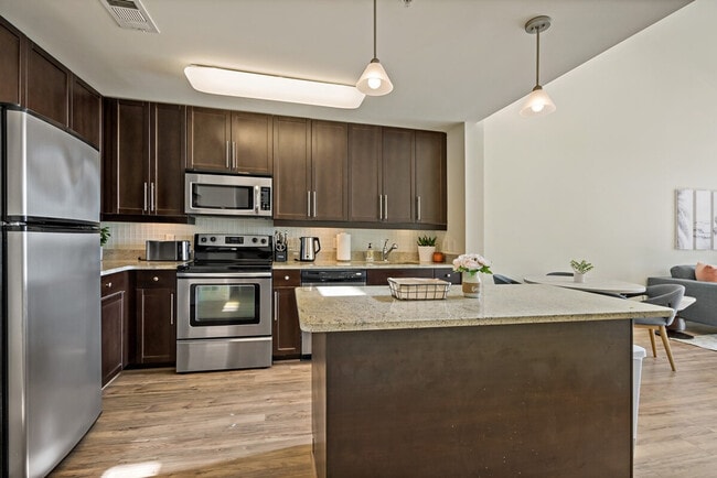 Building Photo - 2321 Mill Rd