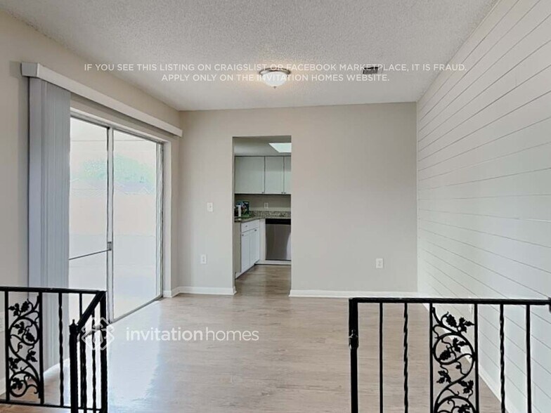 Building Photo - 611 Palomas Ave