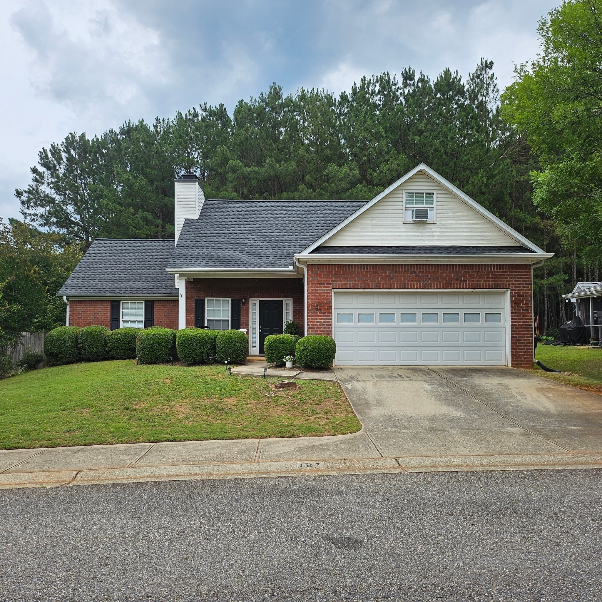 Building Photo - 187 Pine Ridge Trace