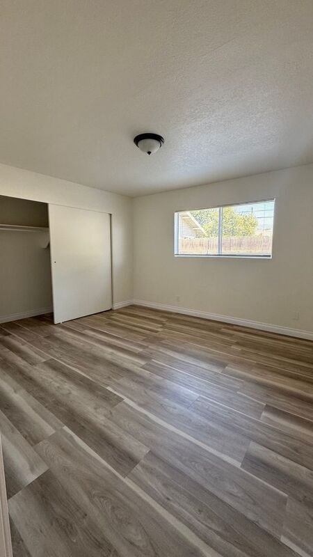 Building Photo - 616 N Pasadena Ave