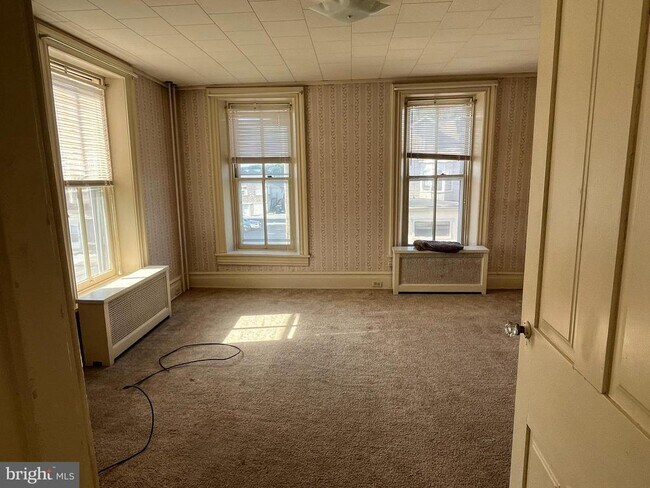 Building Photo - 138 Cumberland St