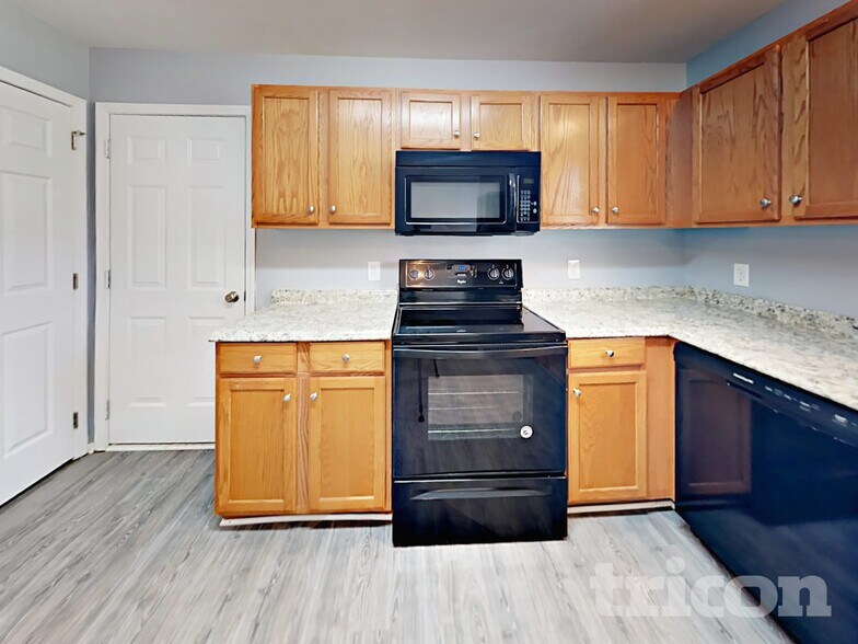 Building Photo - 12435 Shelly Pines Dr