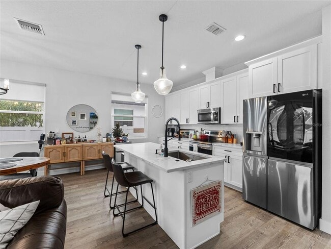 Building Photo - 3103 W Leroy St