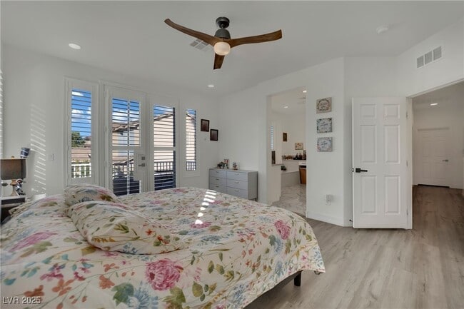 Building Photo - 10336 Early Morning Ave