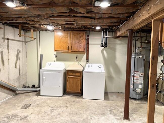 Building Photo - 21 Jones Ct