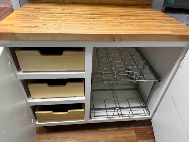 Building Photo - 123 Clearview Ave