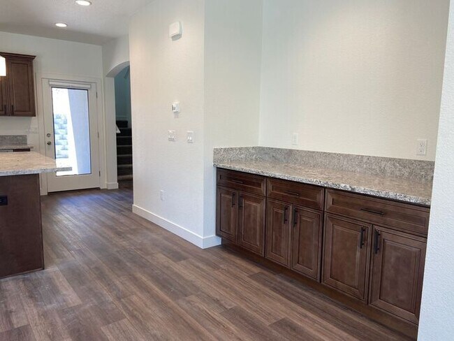 Building Photo - Built 2023 NW Reno 3 Bedroom House - Downs...