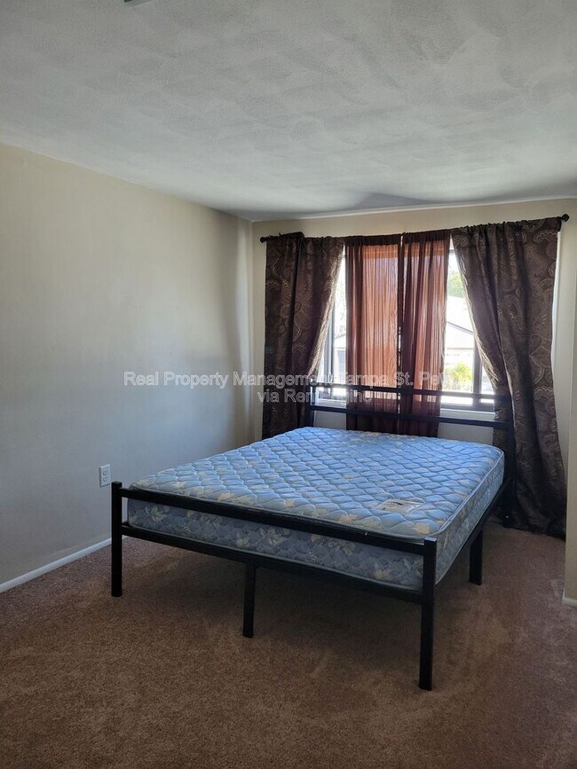 Building Photo - 12231 Magnolia Grove Ln