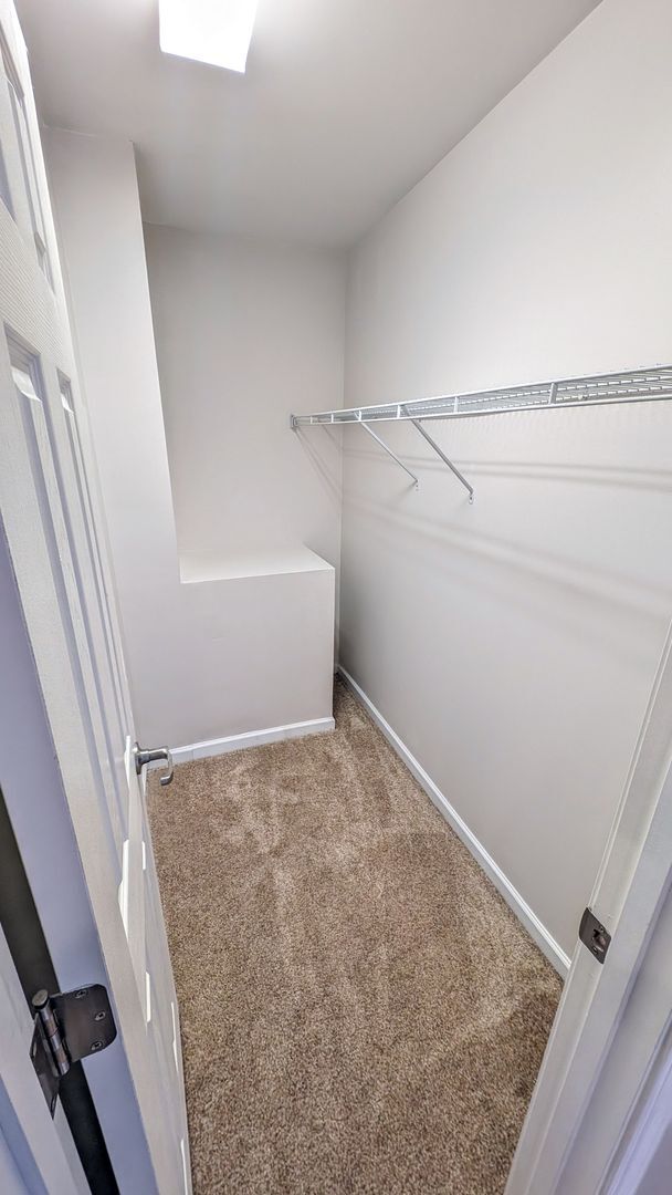 Building Photo - Turnabout Lane Duplex