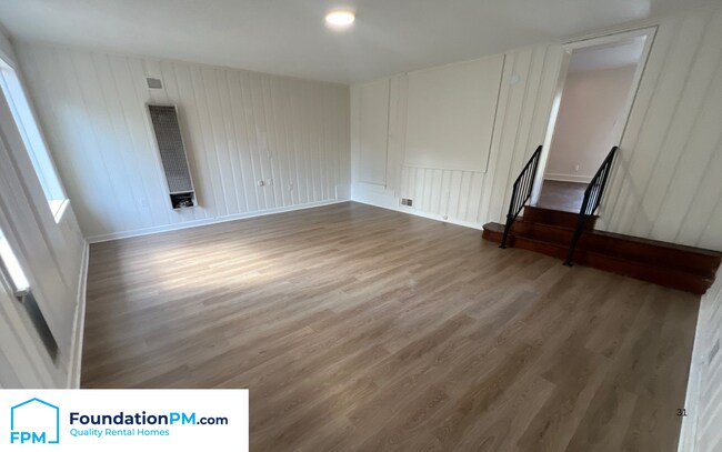 Building Photo - 2143 Vollintine Ave