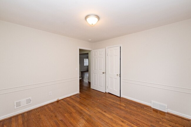 Building Photo - WESTWOOD - Freshly updated 4 bed 2.5 bath home