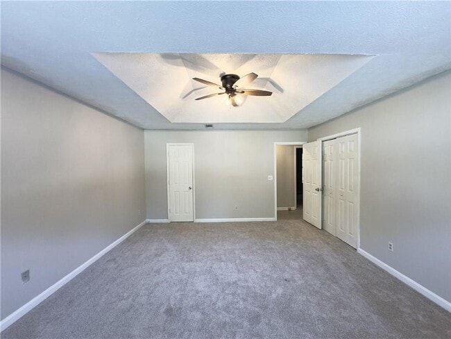 Building Photo - 4991 Sugar Creek Dr