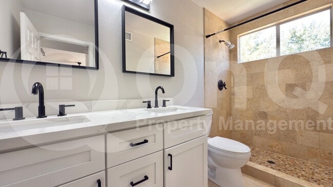 Building Photo - 14858 S 46th Pl