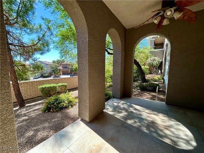 Building Photo - 11855 Portina Dr