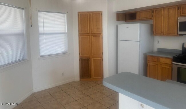 Building Photo - 4641 Loma De Indios Ln