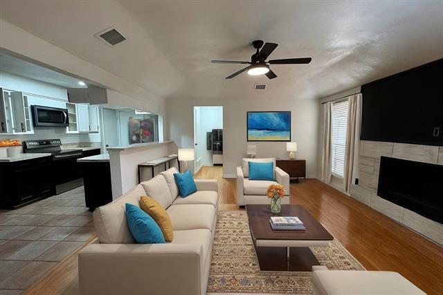 Building Photo - 2700 Clemson Cir
