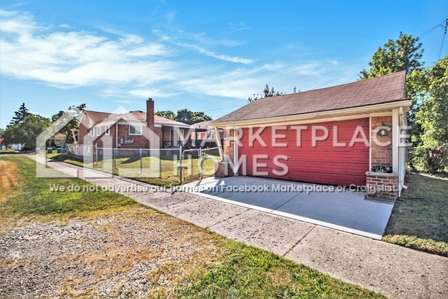 Building Photo - 271 Gilman St