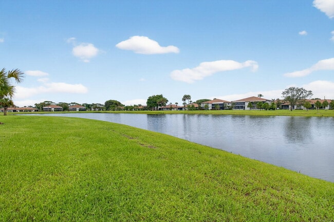 Building Photo - 5753 Spindle Palm Ct