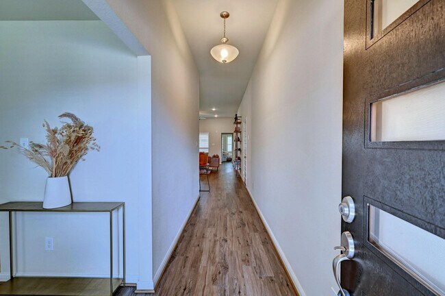 Building Photo - 8122 Peralta Valley Ct