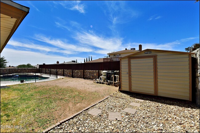 Building Photo - 4504 R J Lunn Ct