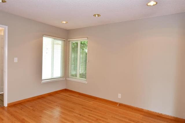 Building Photo - 2756 Comstock Cir