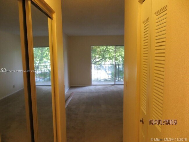 Building Photo - 7900 Camino Cir