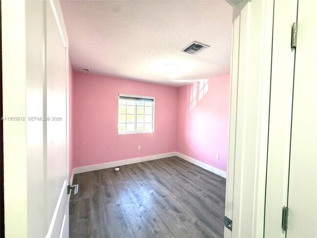 Building Photo - 20861 NW 9th Path