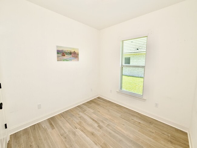 Building Photo - Gorgeous property in the highly sought after Jamestown Crossing in Prairieville