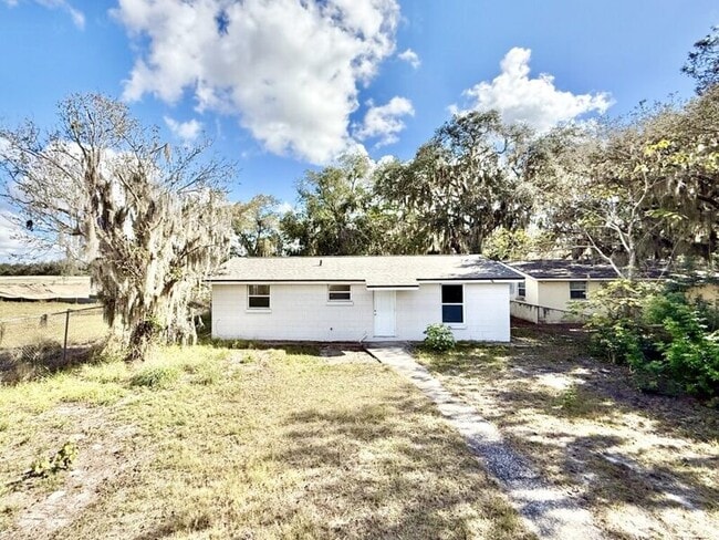 Building Photo - 235 W Northside Dr