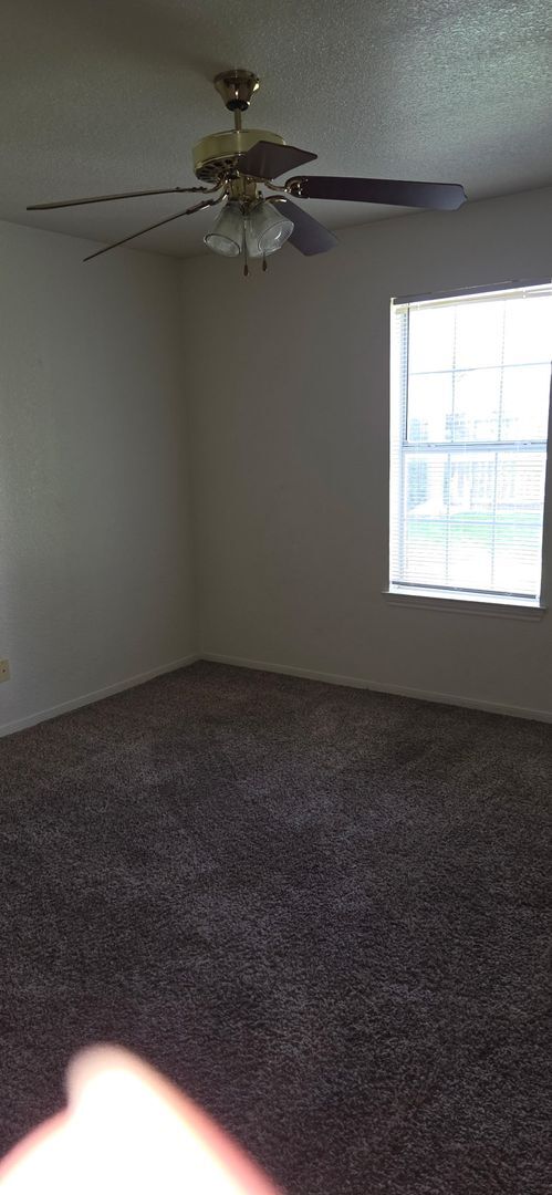 Building Photo - 3400 Cantabrian Dr