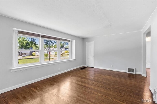 Building Photo - 9427 Atwood Dr