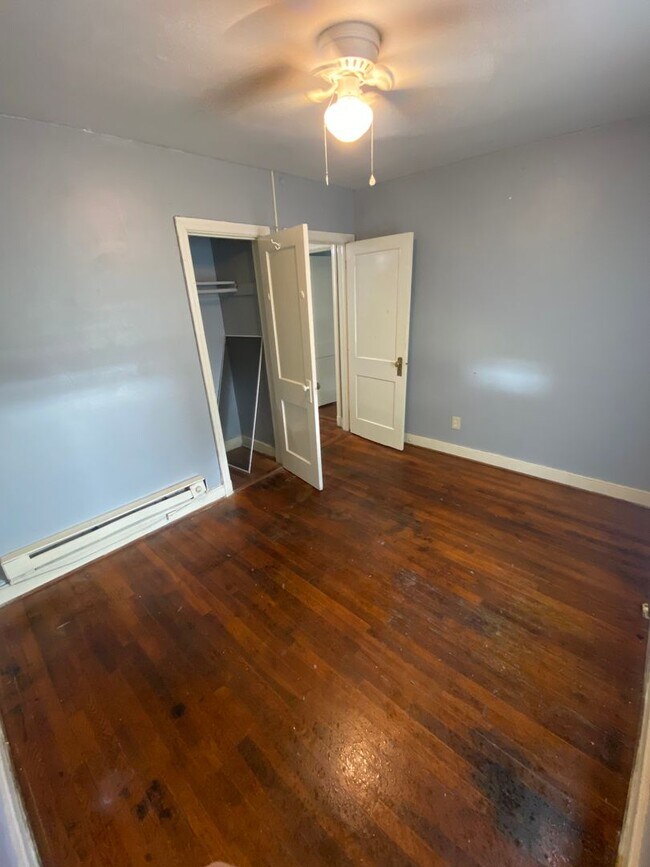 Building Photo - 3 bed house in Henrico County! Alle electric, Central HVAC, large yards, laundry Rva North side!