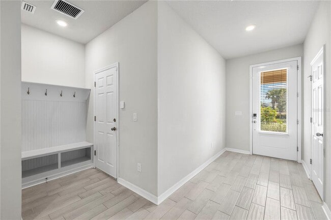 Building Photo - 28575 Cozy Creek Dr