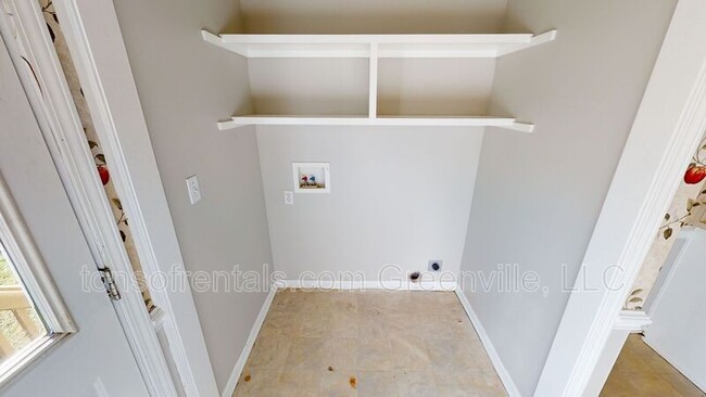 Building Photo - 743 Cotton Branch Dr