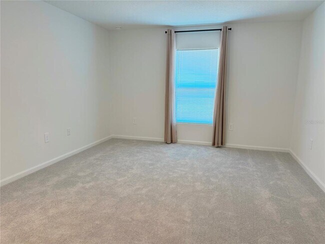 Building Photo - 1922 Sarah Street