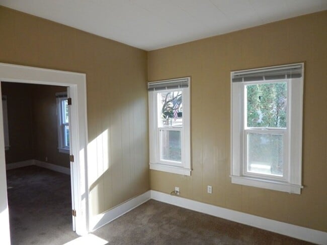 Building Photo - 2Bd/1Ba Single Story Home - Available Soon!