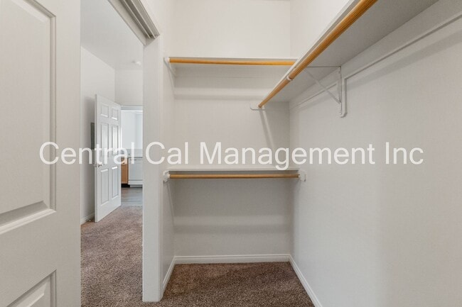 Building Photo - 3721 Pine Meadow Dr
