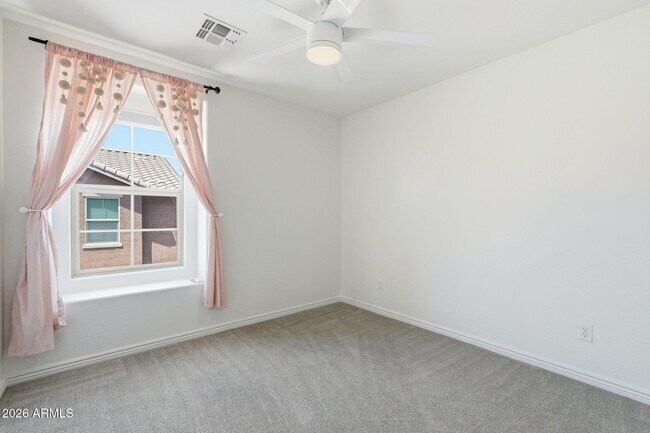 Building Photo - 464 N Ranger Trail