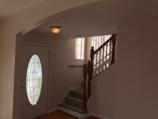 Building Photo - 622 Lemon Ave