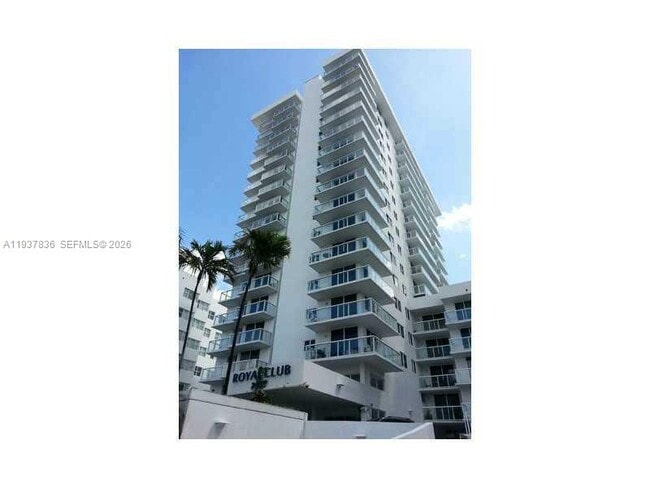 Building Photo - 2457 Collins Ave