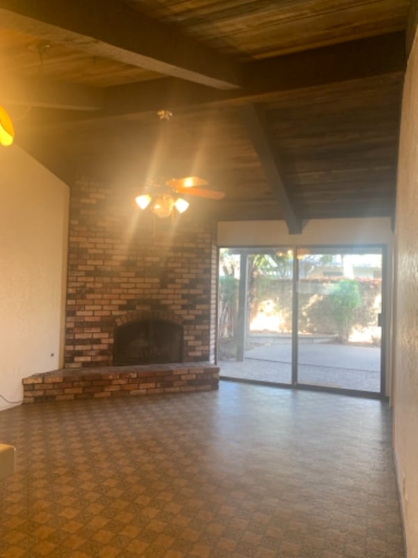 Building Photo - 810 Madrone Ave