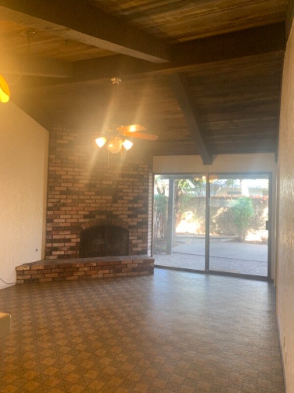 Building Photo - 810 Madrone Ave
