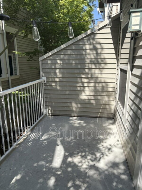 Building Photo - 14184 SW Barrows Rd