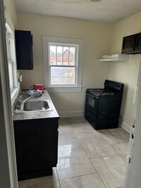 Building Photo - 4300 Court T