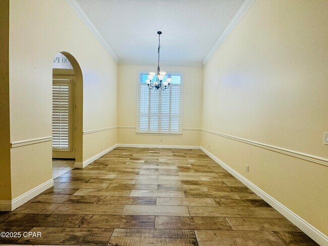 Building Photo - 100 Palm Bay Blvd