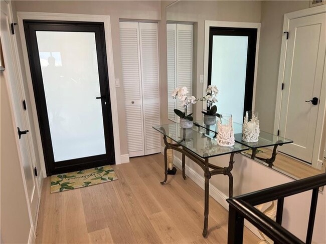 Building Photo - 1800 S Ocean Dr