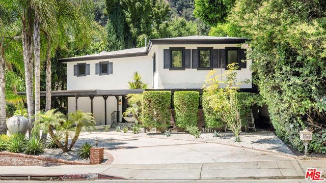 Building Photo - 1805 Coldwater Canyon Ln